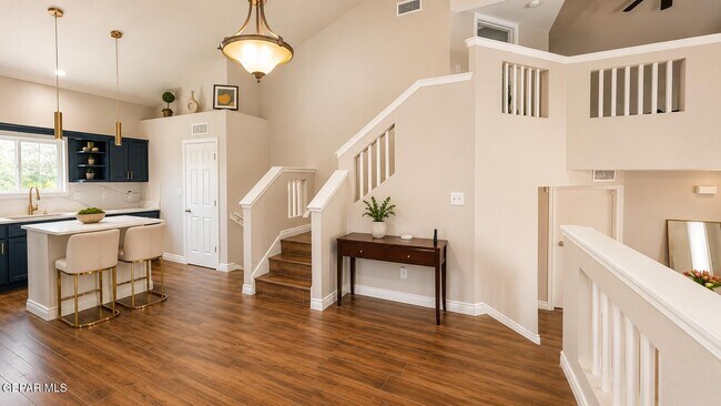 Building Photo - 836 Sunset Park Dr