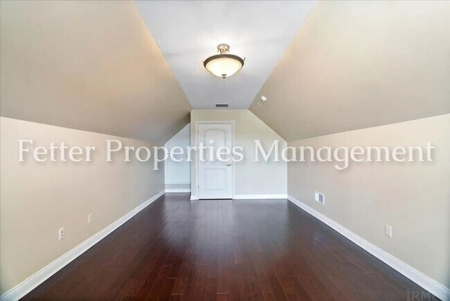 Building Photo - 2514 Aruba Ct