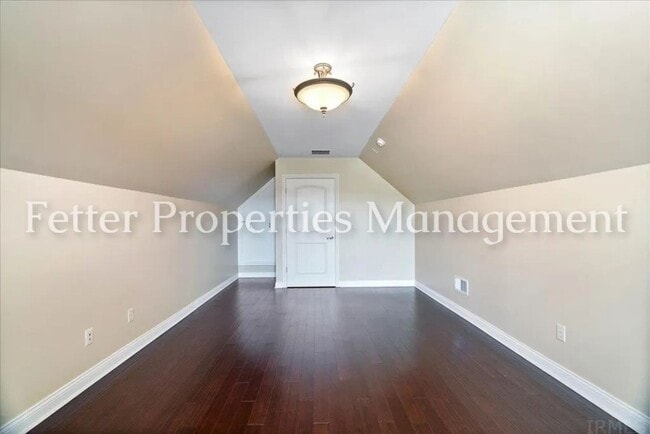 Building Photo - Stunning 4 Bedroom in Cayman Ridge