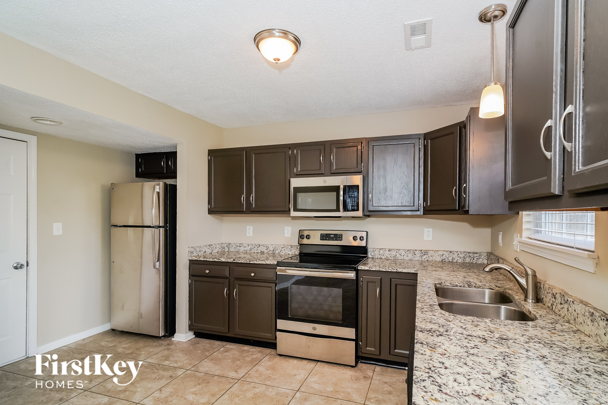 Building Photo - 9106 Bagley Way