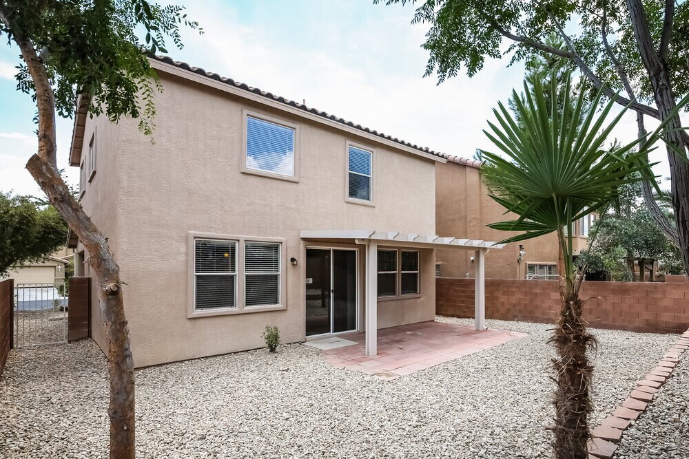 Building Photo - 4150 Buteo Ln