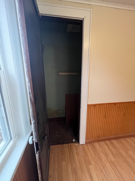 Building Photo - 106 Elmwood St