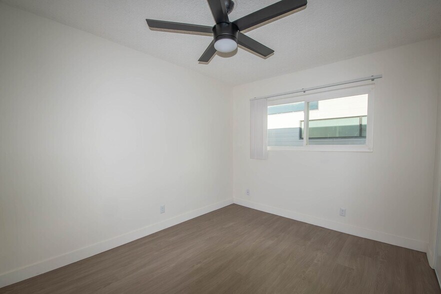 Building Photo - 10843 Kling St