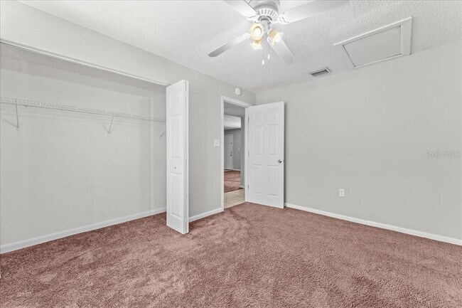 Building Photo - 12407 Oak Cedar Pl