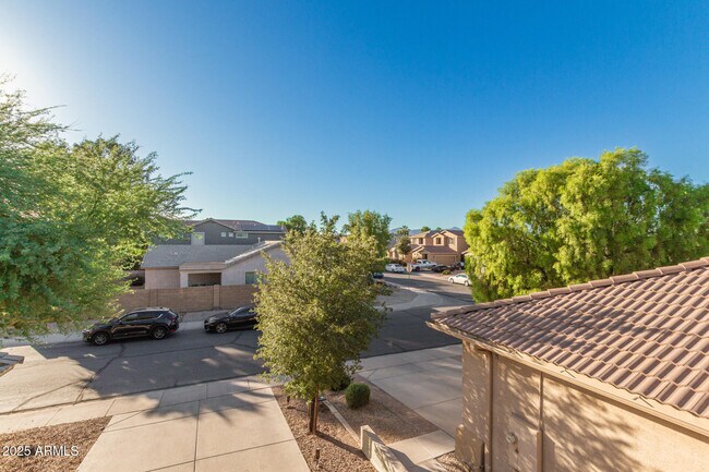 Building Photo - 20535 N Santa Cruz Dr