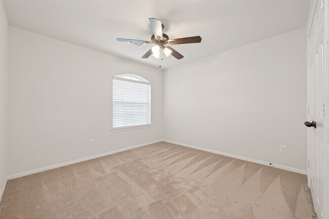 Building Photo - 13202 Versace Dr