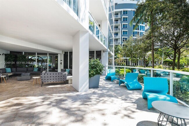 Building Photo - 333 Las Olas Way