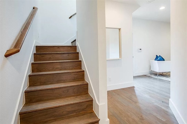 Building Photo - 4710 Virginia Ave