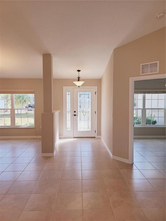 Building Photo - 5 Bowie Pl