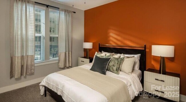 Building Photo - 2408 South Blvd