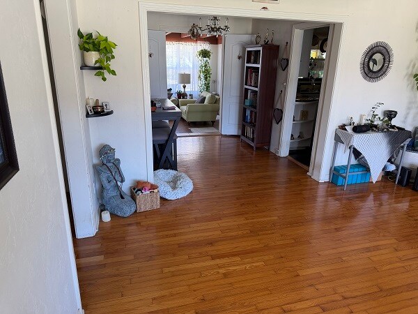 Building Photo - 421 Seaview Ave