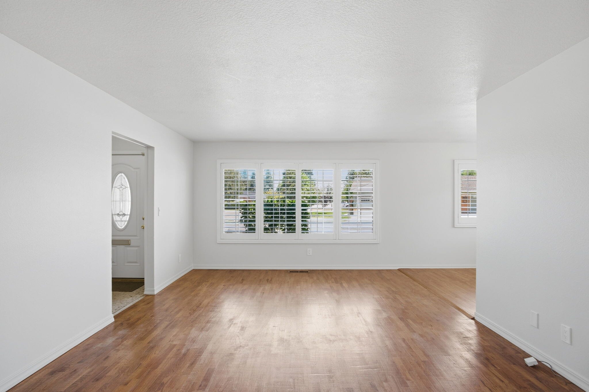 Building Photo - 360 Hanover Ave
