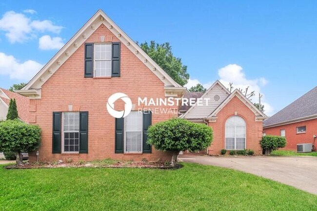 Building Photo - 3 Bedroom Pet-Friendly Home in Cordova, TN with Main Street Renewal