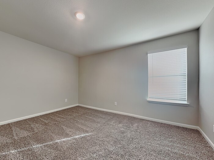 Building Photo - 9609 Teton Vis Dr