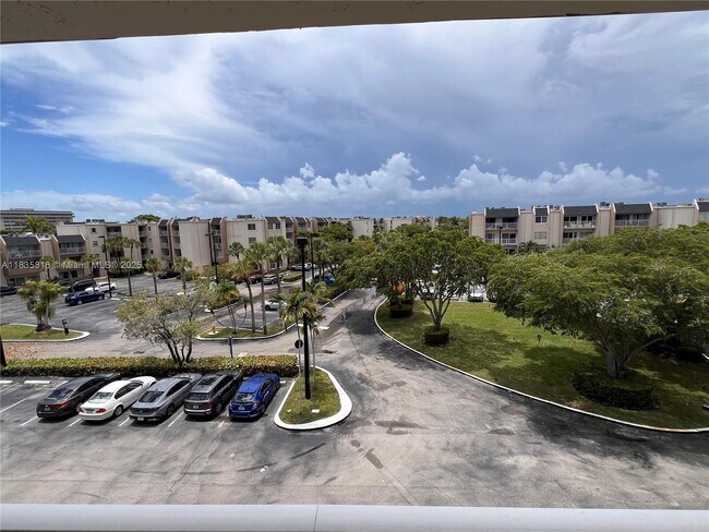 Building Photo - 7727 SW 86th St