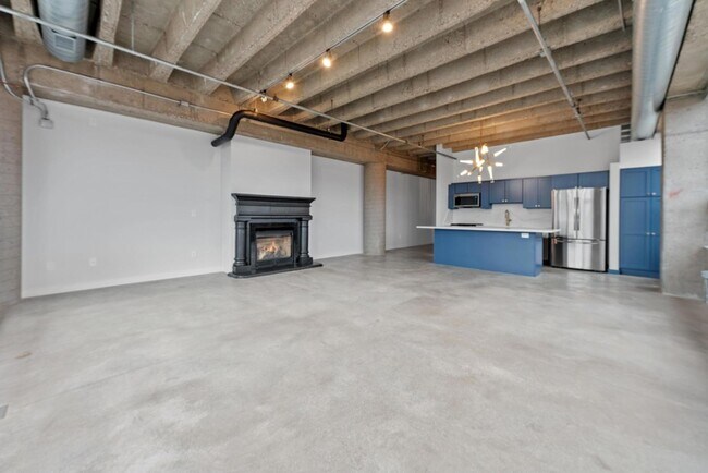 Building Photo - 901 N 3rd St