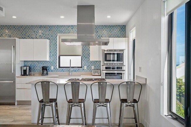 Building Photo - 332 Balboa St