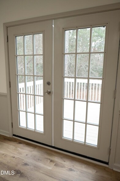 Building Photo - 6001 Brown Swiss Way