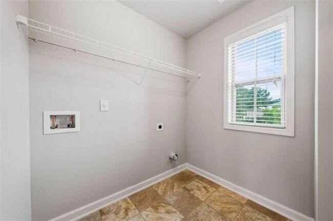 Building Photo - 5959 Landers Loop