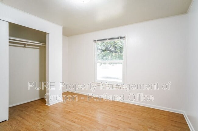 Building Photo - 7007 N Tyler Ave