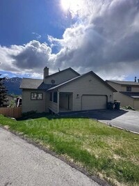 Building Photo - 20232 Revere Cir