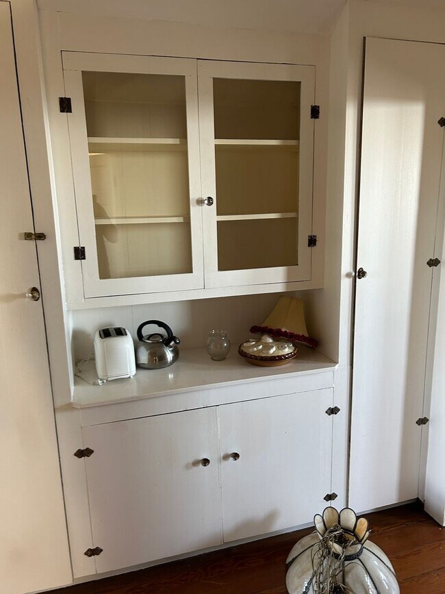 Building Photo - Charming 4-Bedroom Home Near Cal Poly Humb...