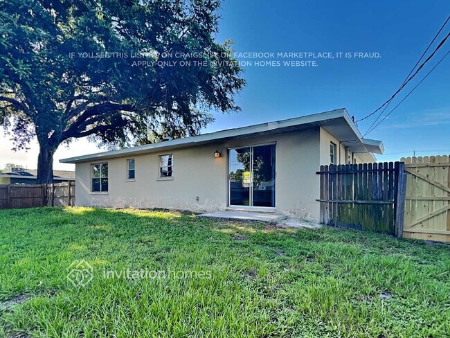Building Photo - 348 48th St W