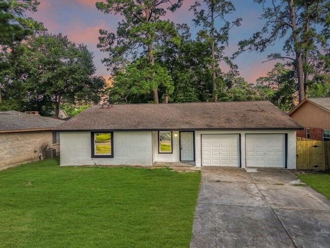 Building Photo - 4926 Adonis Dr