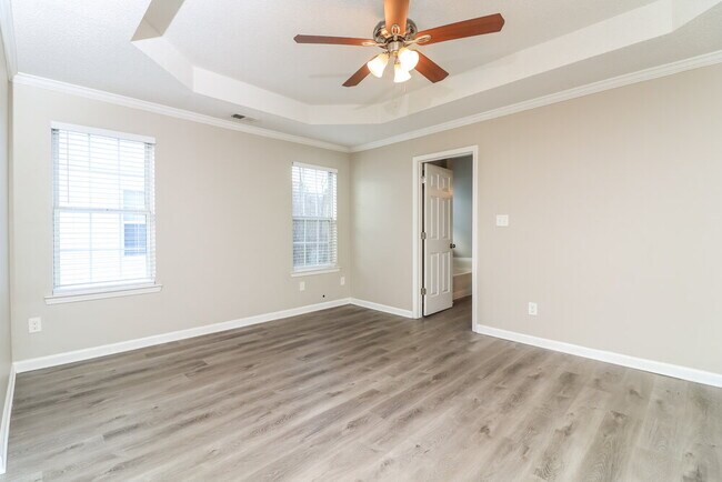 Building Photo - 2756 River Tree Dr