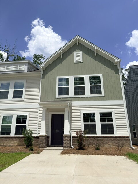 Building Photo - Brand-New 3BR Townhome in Lexington | Modern Finishes & Pet Friendly