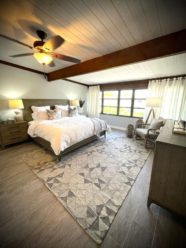 Building Photo - 605 Kensington Pl