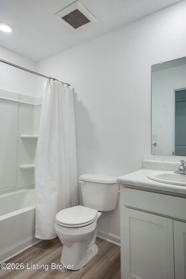 Building Photo - 17010 Meander Way