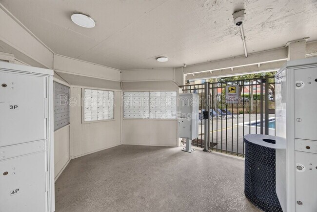 Building Photo - 642 Dory Ln
