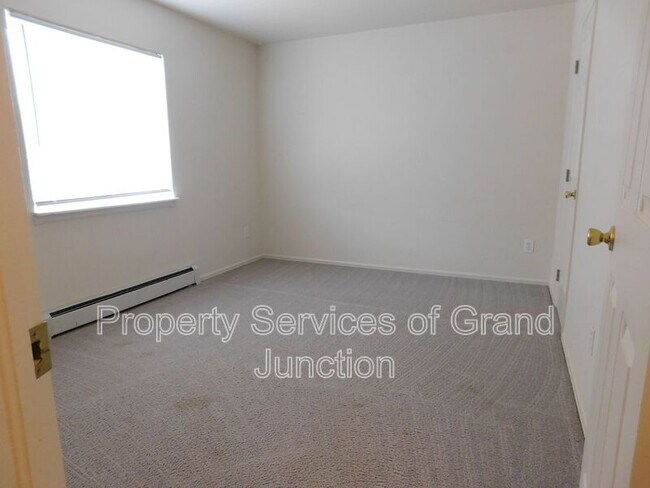 Building Photo - 434 Pendleton St