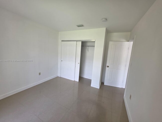 Building Photo - 13412 SW 116th Ct