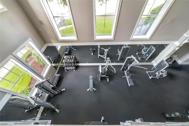 Building Photo - 114 Vista Verdi Cir