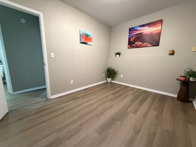 Building Photo - 246-248 Grand Blvd.