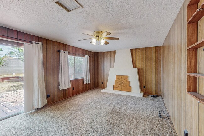 Building Photo - 7309 Coulson Dr NE