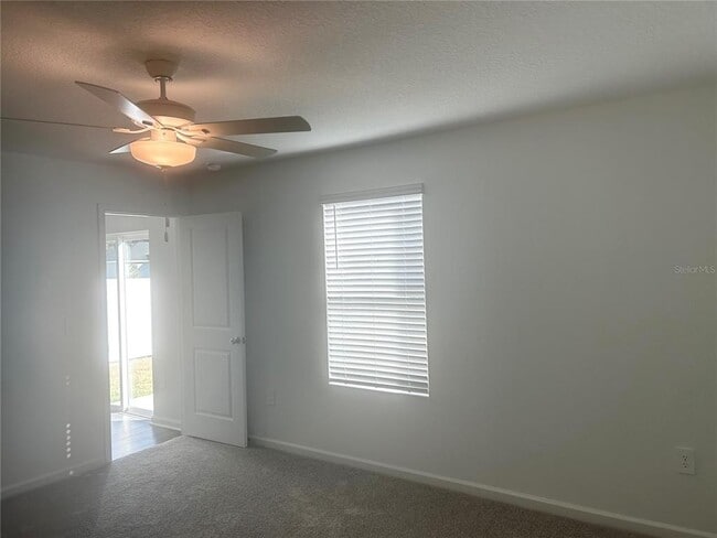 Building Photo - 8480 SW 41st Cir