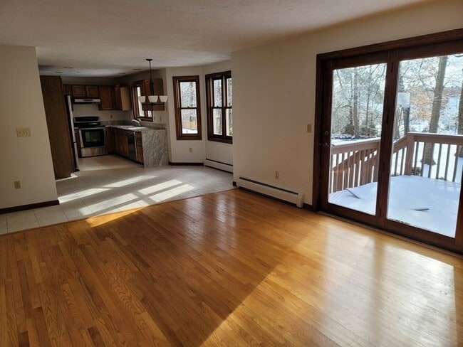 Building Photo - 23 Tattan Farm Rd