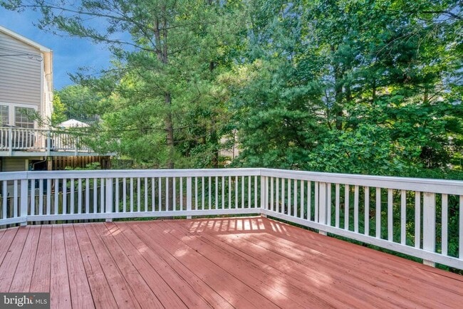Building Photo - 9662 Potters Hill Cir