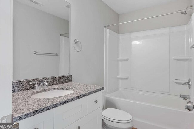 Building Photo - 2832 Laurel Ridge Cir