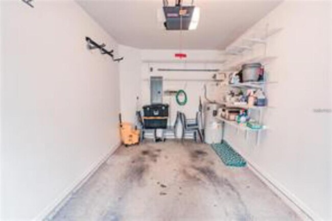 Building Photo - 3133 Bayshore Oaks Dr
