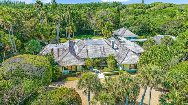 Building Photo - 330 S Beach Rd