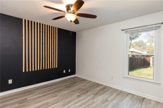 Building Photo - 1000 Tyler Dr