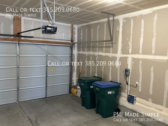 Building Photo - Modern and Spacious Home In Lehi with 2 Ca...