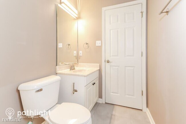 Building Photo - 3 br, 2 bath House - 3114 Henson Pl UNIT