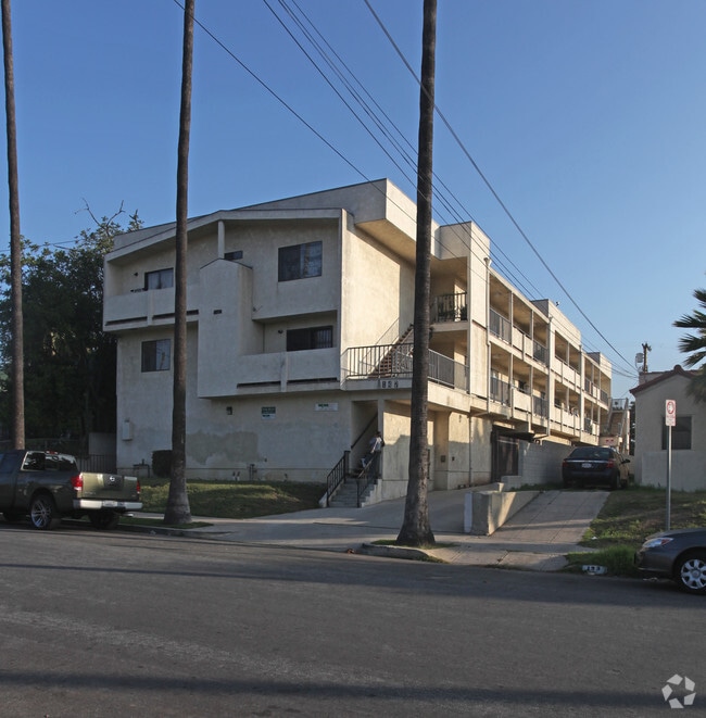 Primary Photo - 147 S Avenue 53
