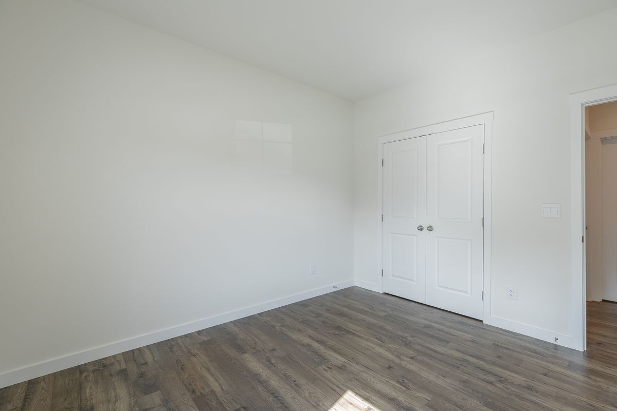 Building Photo - 10815 Upland Dr