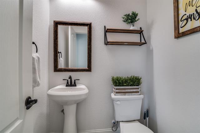 Building Photo - 2643 Perdenales Dr